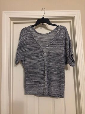 LOFT Striped Knit Top in Black and White size Small